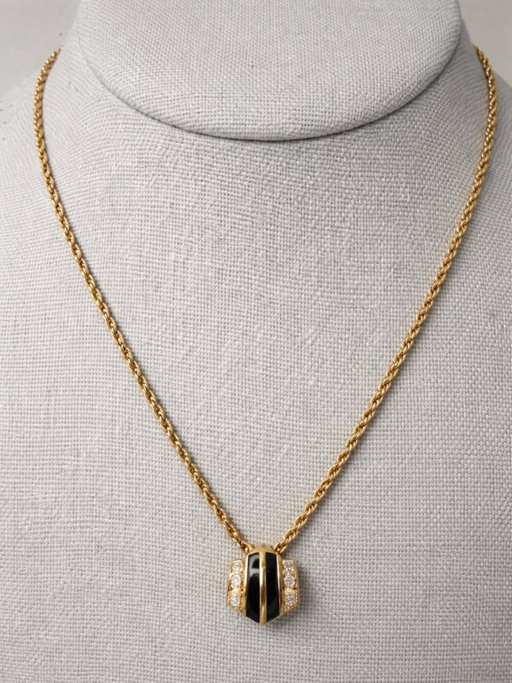 Christian Dior Gold Tone Necklace Black Stone Pendant 18”